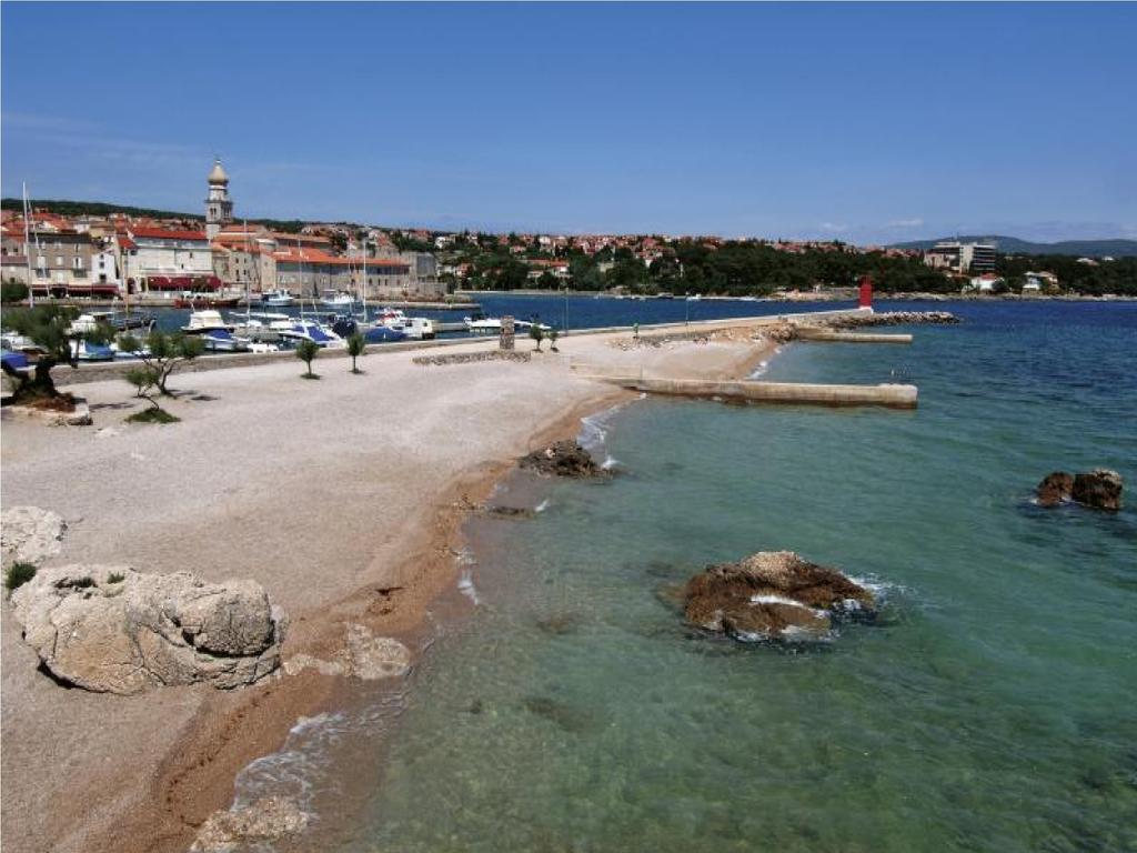 Apartments & Rooms Strcic Petra Krk Town Exterior photo